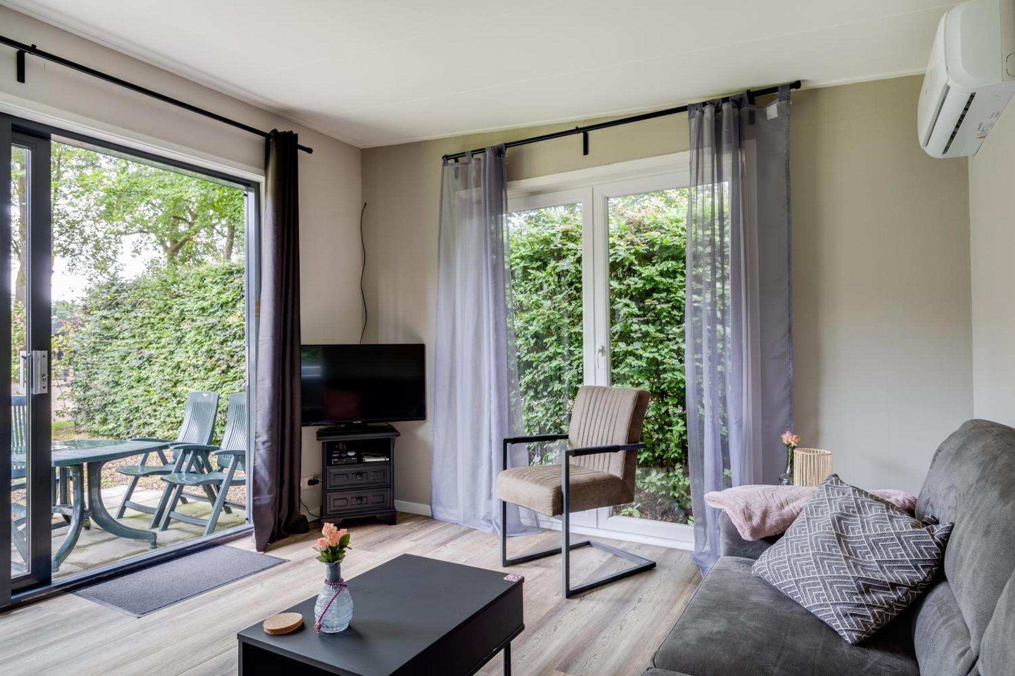 Heerlijk Vakantiehuis Voor Het Gezin Op De Veluwe Villa Epe Luaran gambar